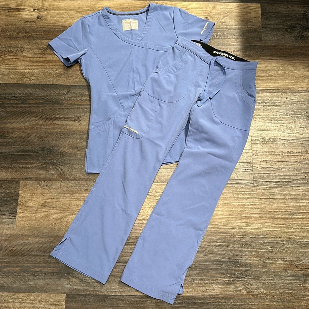 Women’s Scrub Set